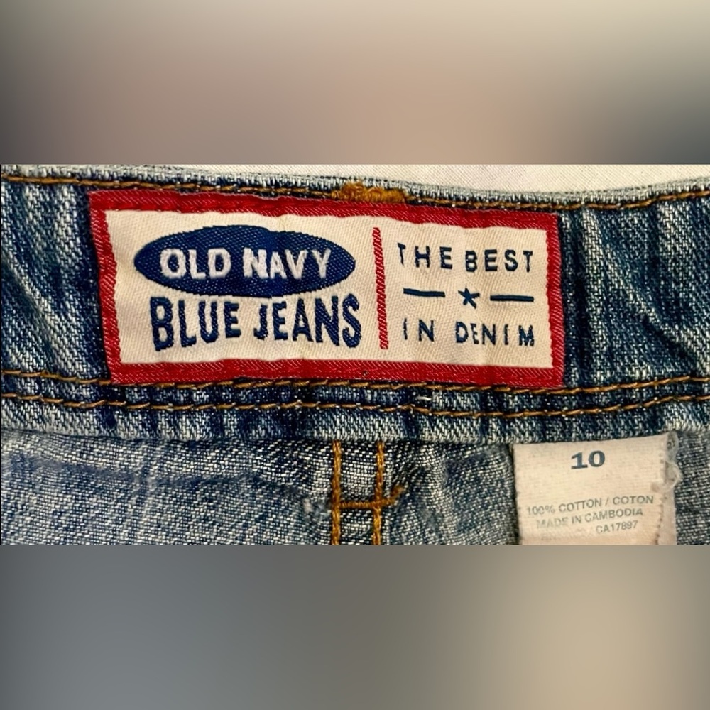 Jean Shorts- Old Navy- Size 10 - Picture 7 of 9